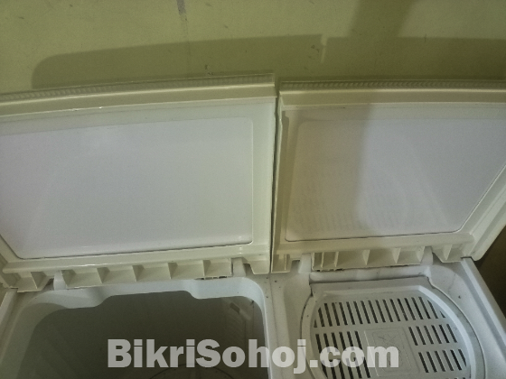 Desteny Italy washing machine